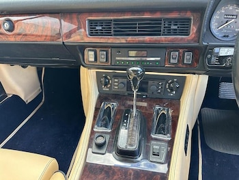 Used Jaguar XKRS 1987 for sale - 77350198: Photo