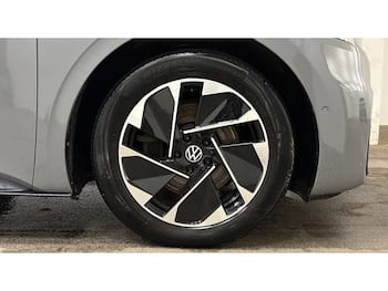 Used Volkswagen ID.3 2023 for sale - 79639737: Photo