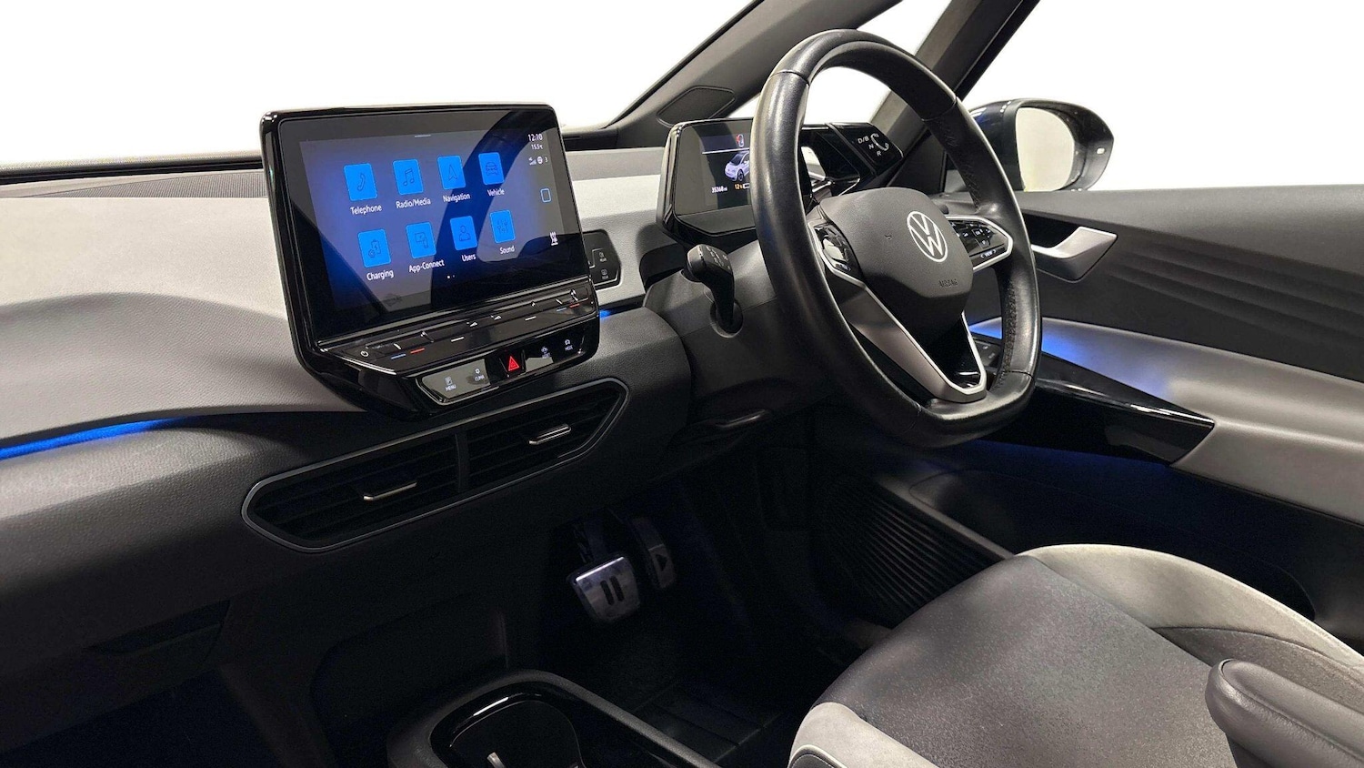 Used Volkswagen ID.3 2021 for sale - 77040960: Photo 2