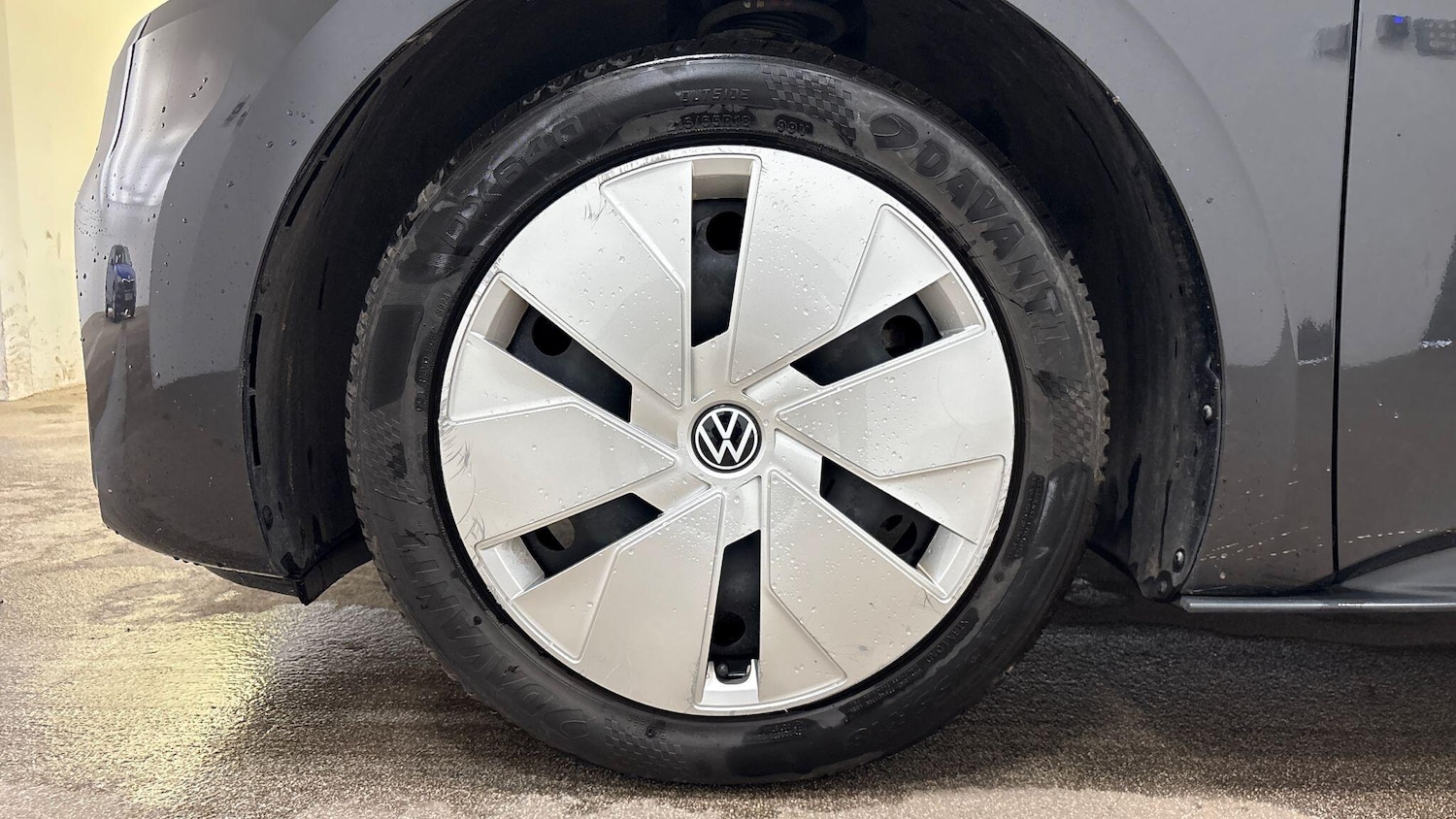 Used Volkswagen ID.3 2021 for sale - 77040960: Photo 5