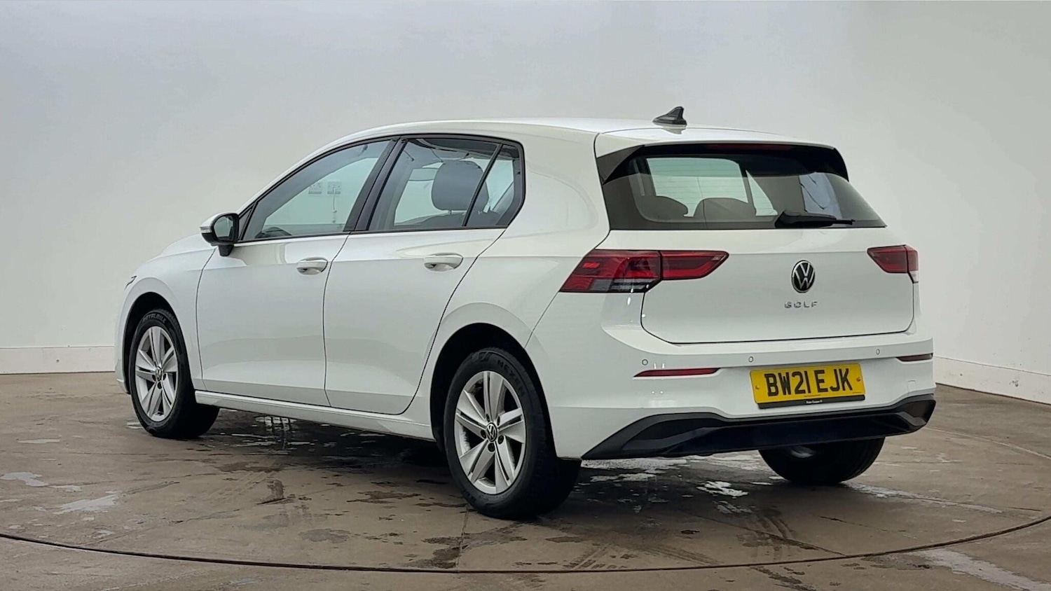 Used Volkswagen Golf 2021 for sale - 76522040: Photo 3