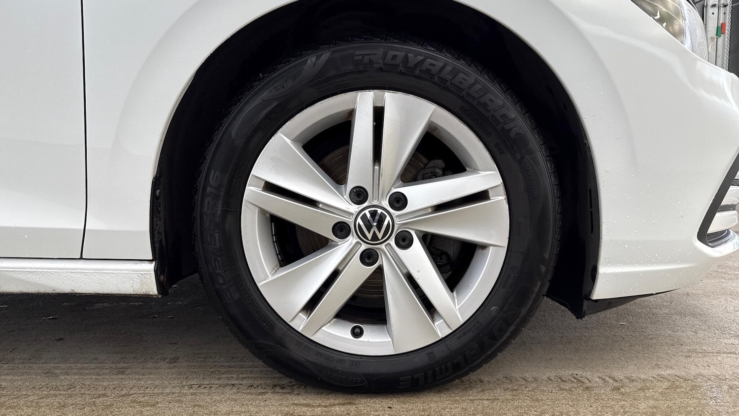 Used Volkswagen Golf 2021 for sale - 76522040: Photo 5