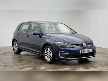 Used Volkswagen Golf 2019 for sale - 77320967: Photo