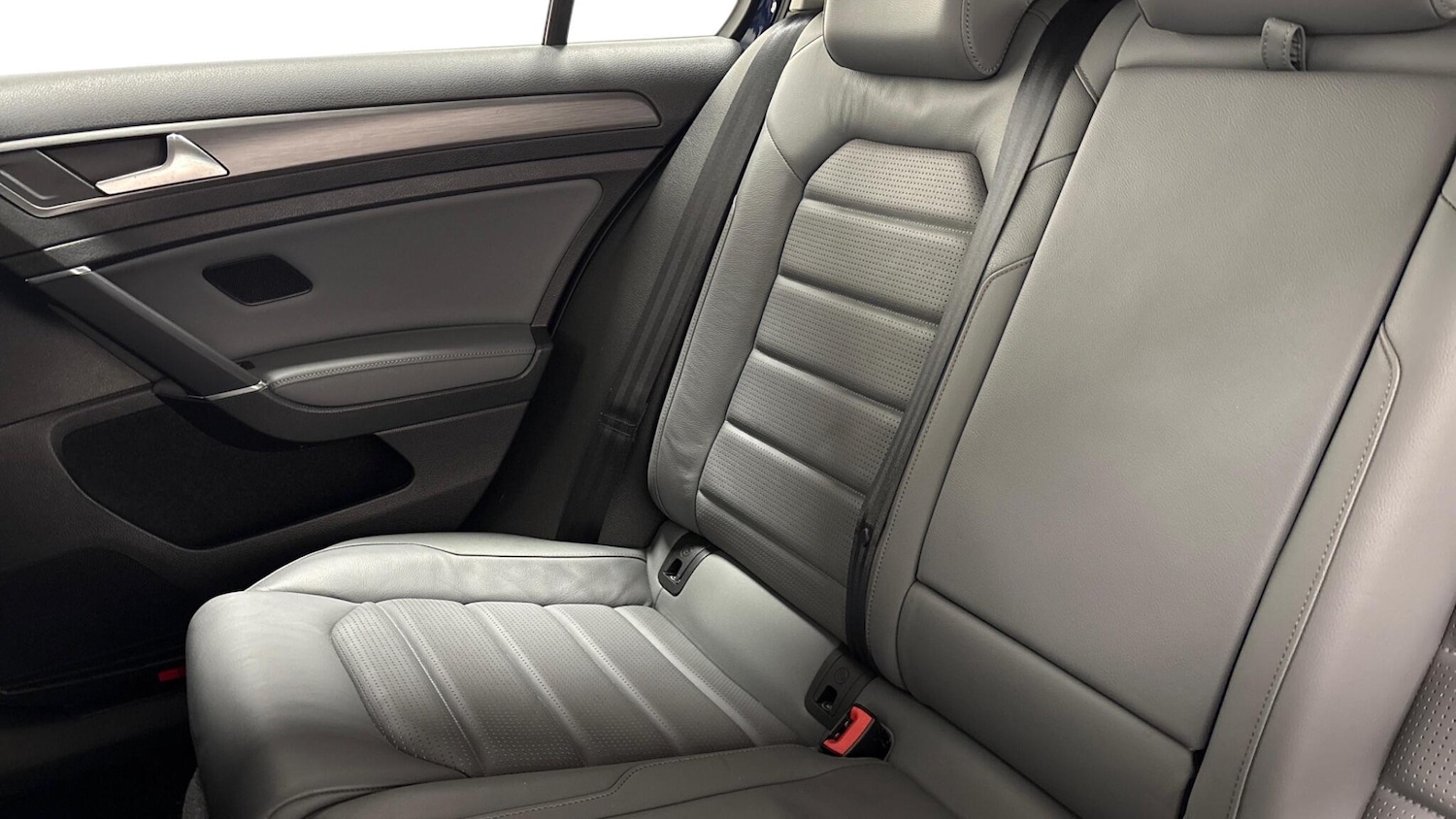 Used Volkswagen Golf for sale - 77320967: Photo 2