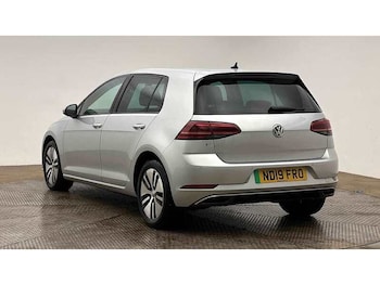 Used Volkswagen Golf 2019 for sale - 78881027: Photo