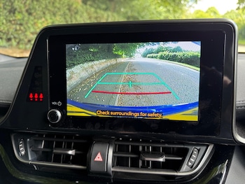 Used Toyota C-HR 2022 for sale - 77016957: Photo