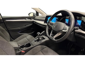 Used Volkswagen Golf 2024 for sale - 78389063: Photo