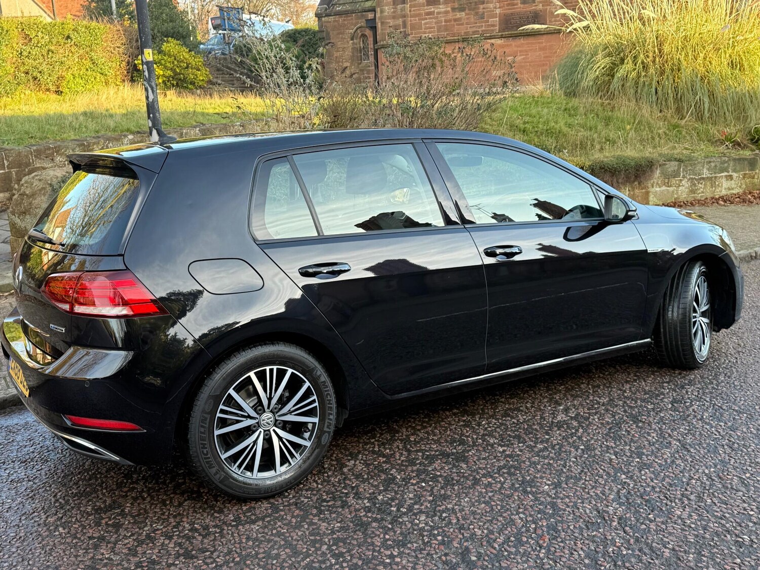Used Volkswagen Golf 2018 for sale - 76727240: Photo 25