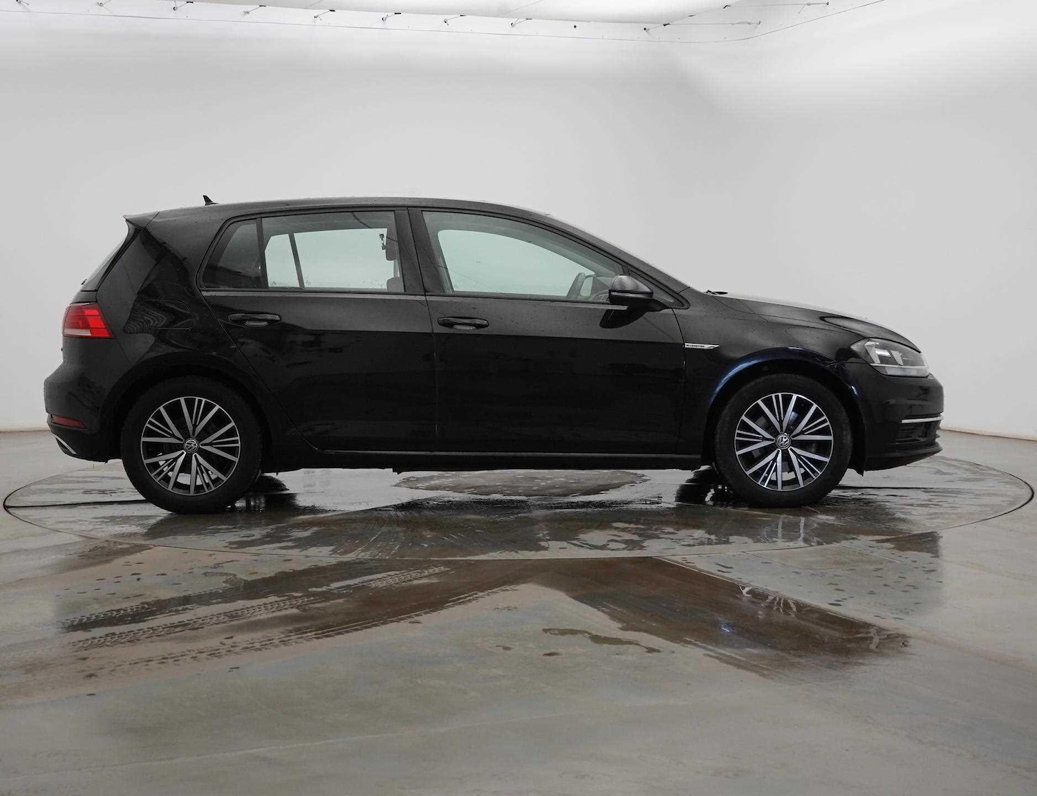 Used Volkswagen Golf for sale - 76727240: Photo 4