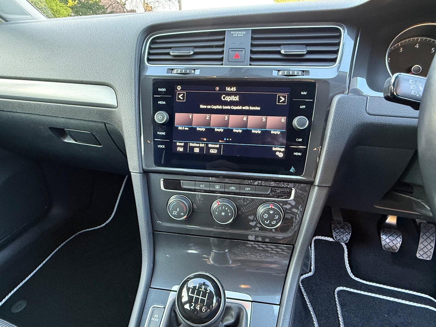 Used Volkswagen Golf 2018 for sale - 76727240: Photo 41