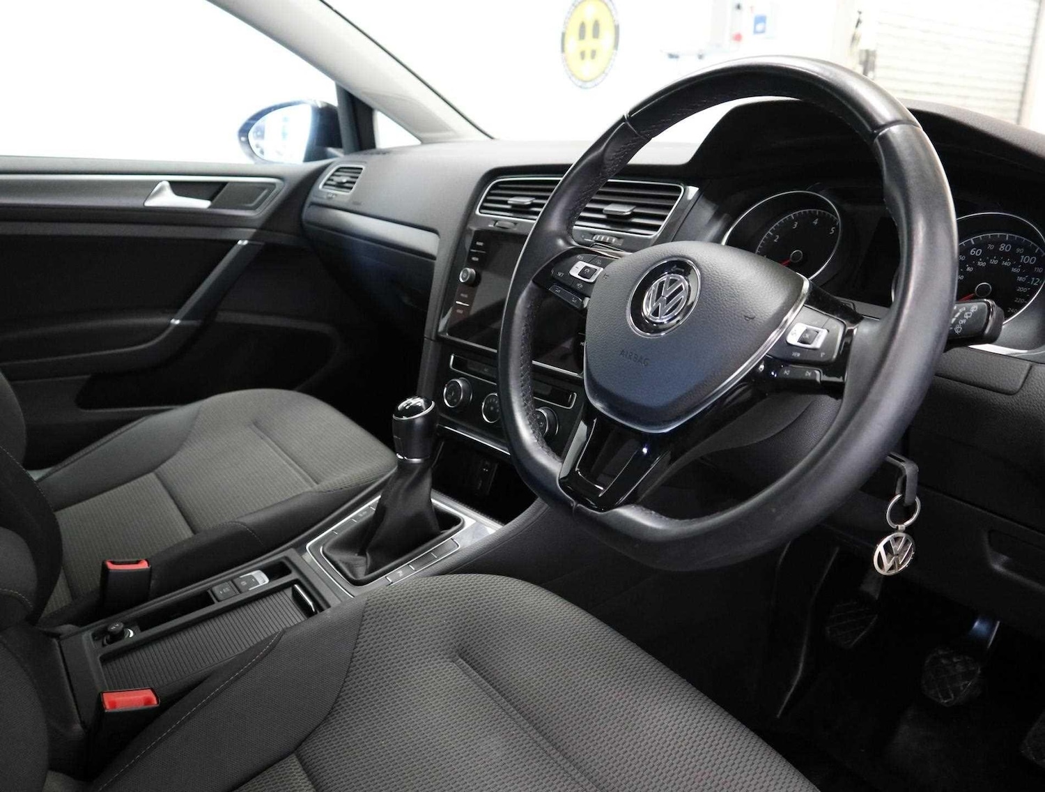 Used Volkswagen Golf for sale - 76727240: Photo 6
