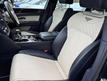 Used Bentley Bentayga 2017 for sale - 78713880: Photo