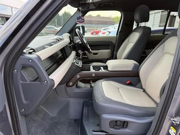 Used Land Rover Defender 110 2022 for sale - 79468750: Photo