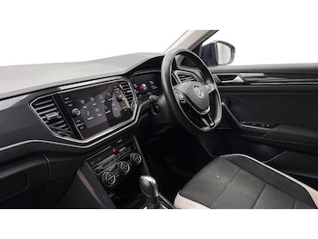 Used Volkswagen T-Roc 2020 for sale - 79436375: Photo