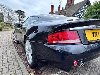 Used Aston Martin Vanquish 2003 for sale - 78308345: Photo