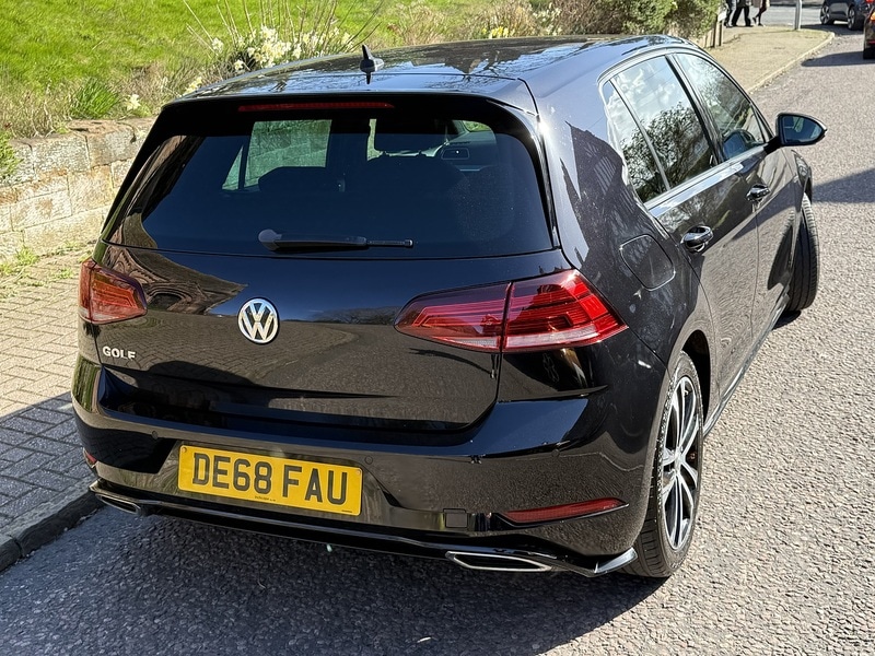 Used Volkswagen Golf 2018 for sale - 77543618: Photo 14