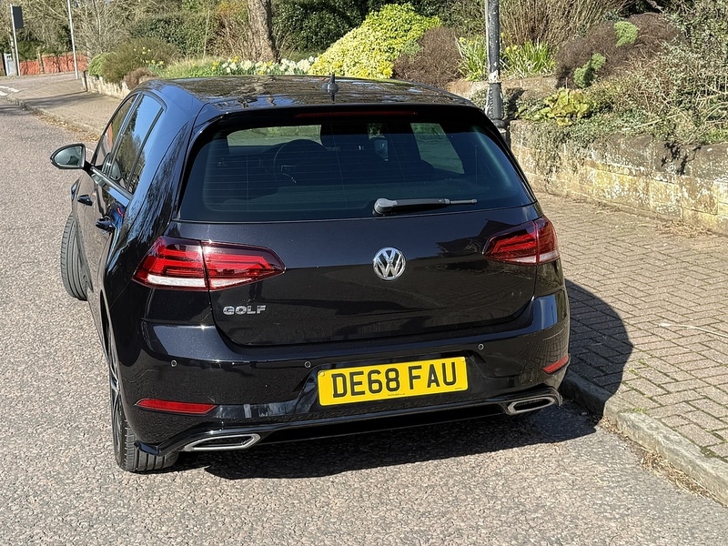 Used Volkswagen Golf 2018 for sale - 77543618: Photo 17