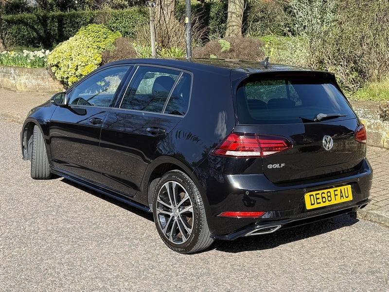 Used Volkswagen Golf 2018 for sale - 77543618: Photo 19