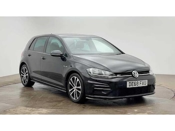 Used Volkswagen Golf 2018 for sale - 77543618: Photo