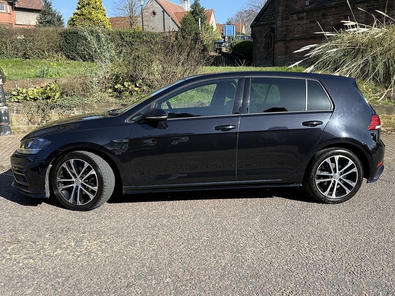 Used Volkswagen Golf 2018 for sale - 77543618: Photo 24