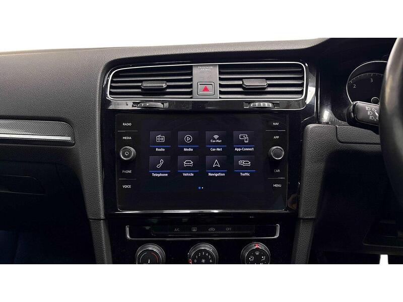 Used Volkswagen Golf 2018 for sale - 77543618: Photo 8