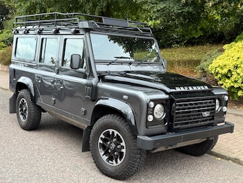 Land Rover - Defender 110