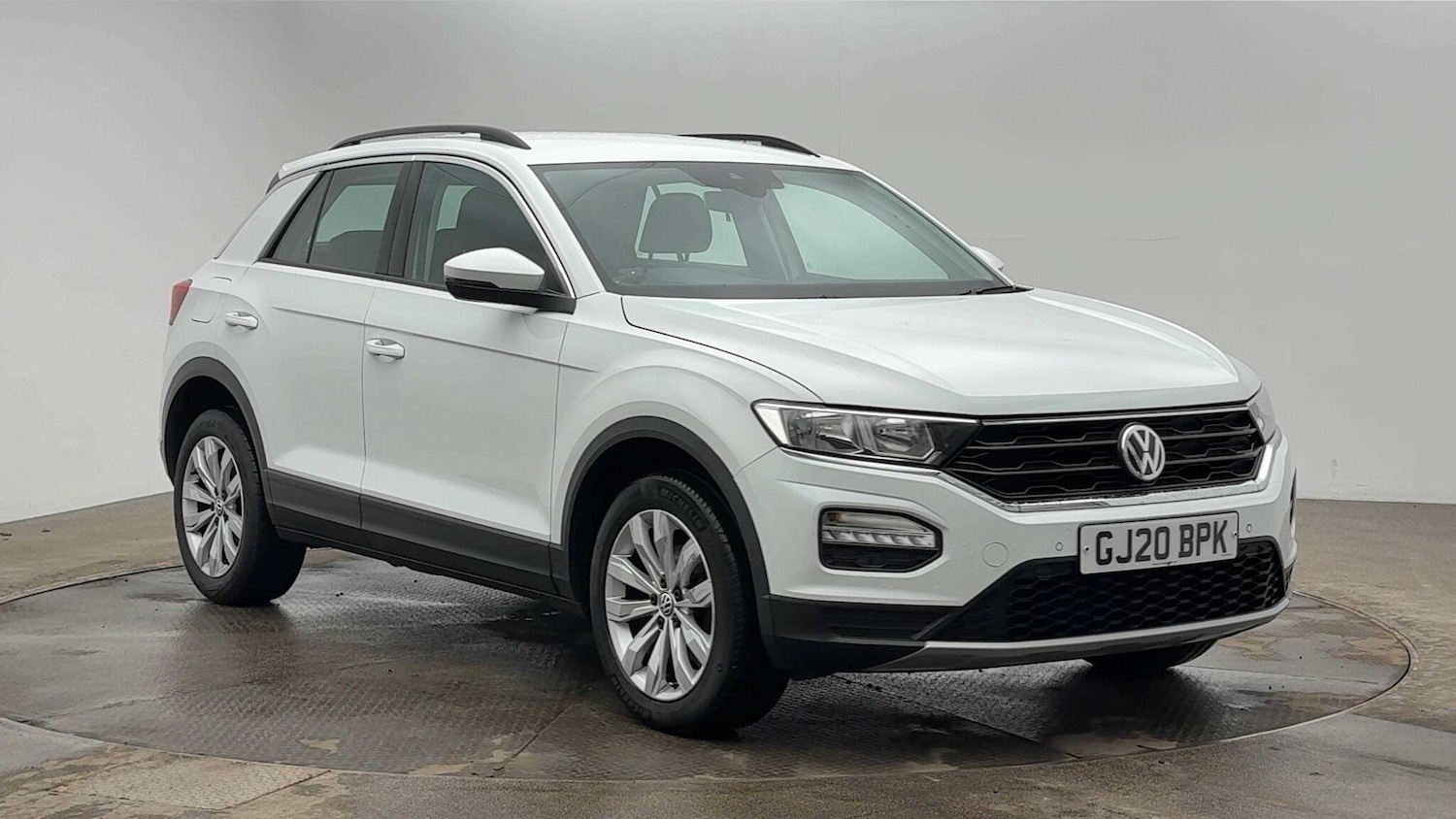 Used Volkswagen T-Roc 2020 for sale - 76527851: Photo 1