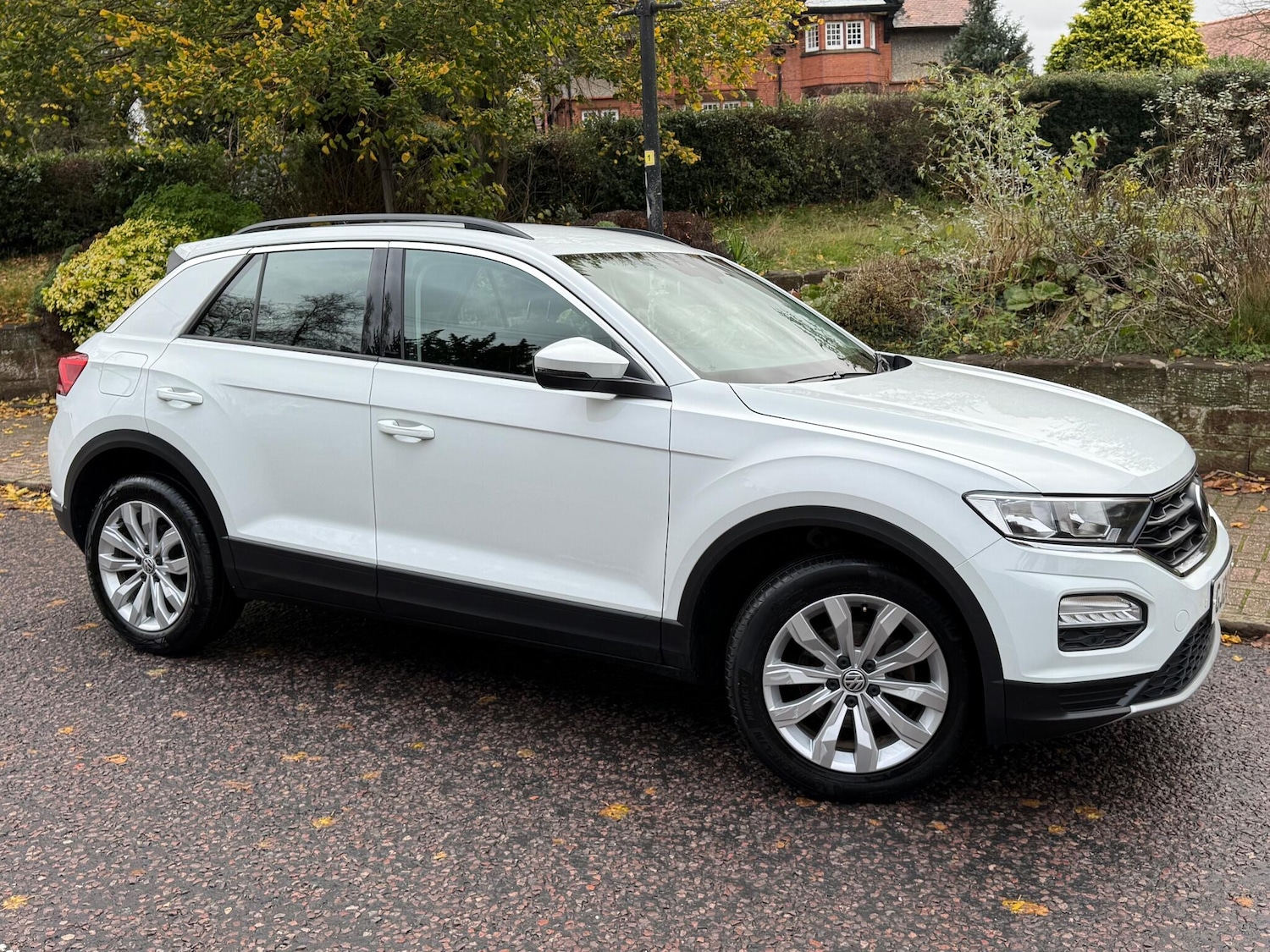 Used Volkswagen T-Roc 2020 for sale - 76527851: Photo 10