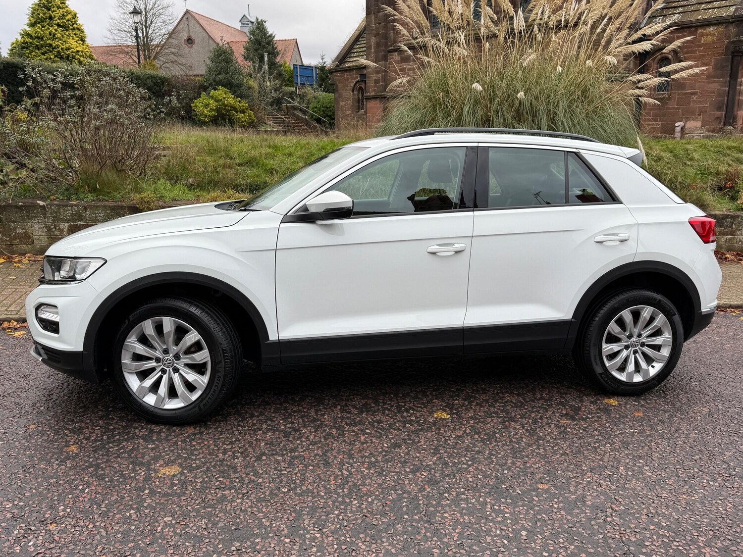 Used Volkswagen T-Roc 2020 for sale - 76527851: Photo 20