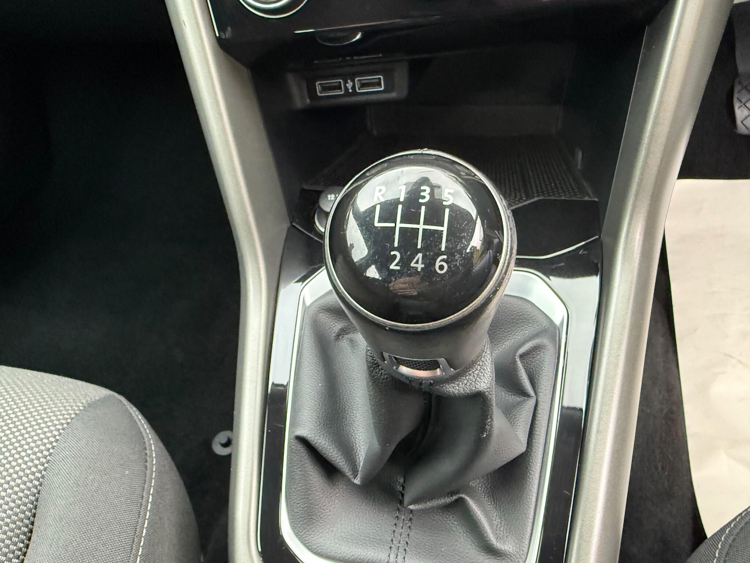 Used Volkswagen T-Roc 2020 for sale - 76527851: Photo 32