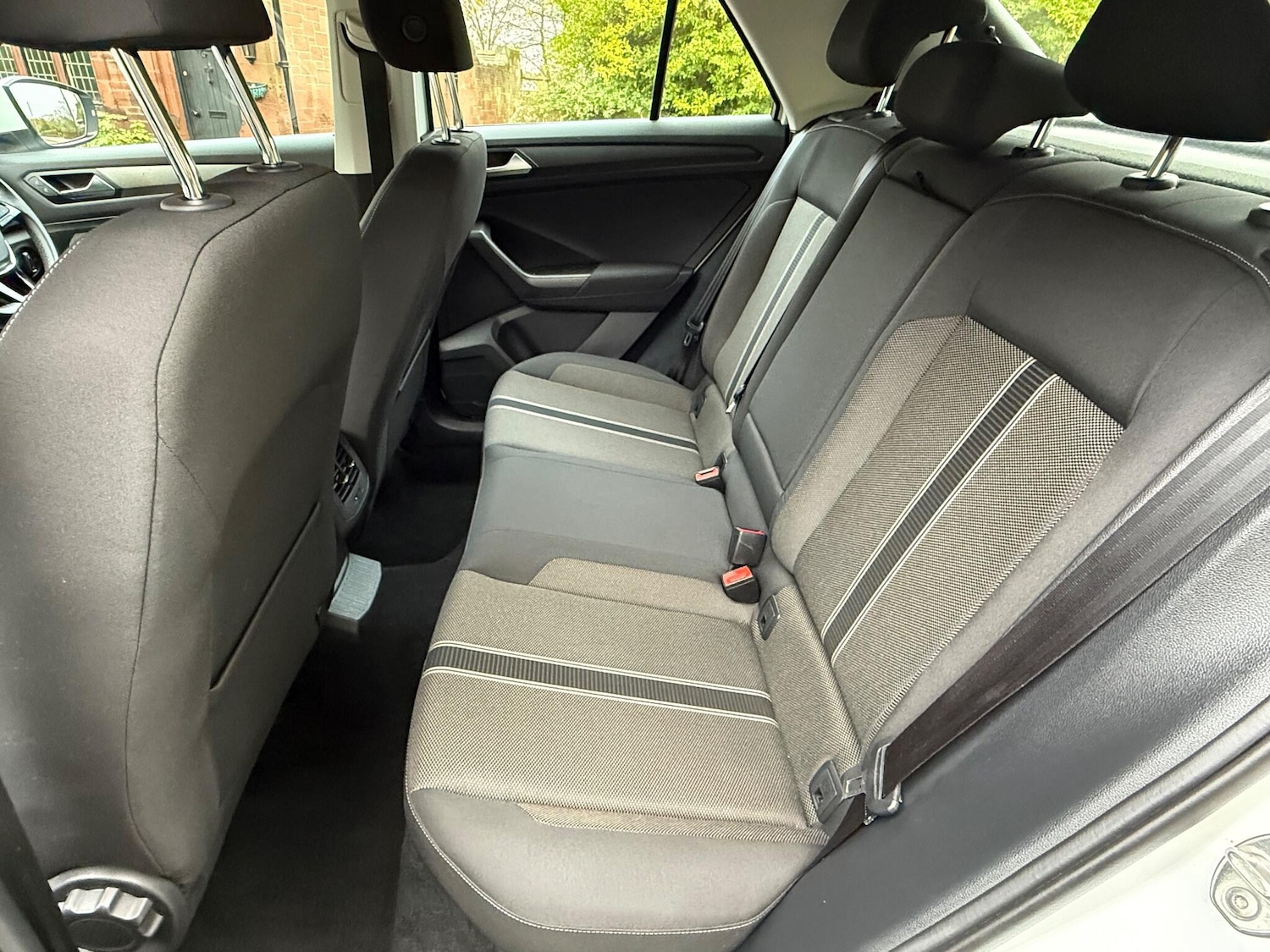 Used Volkswagen T-Roc 2020 for sale - 76527851: Photo 36