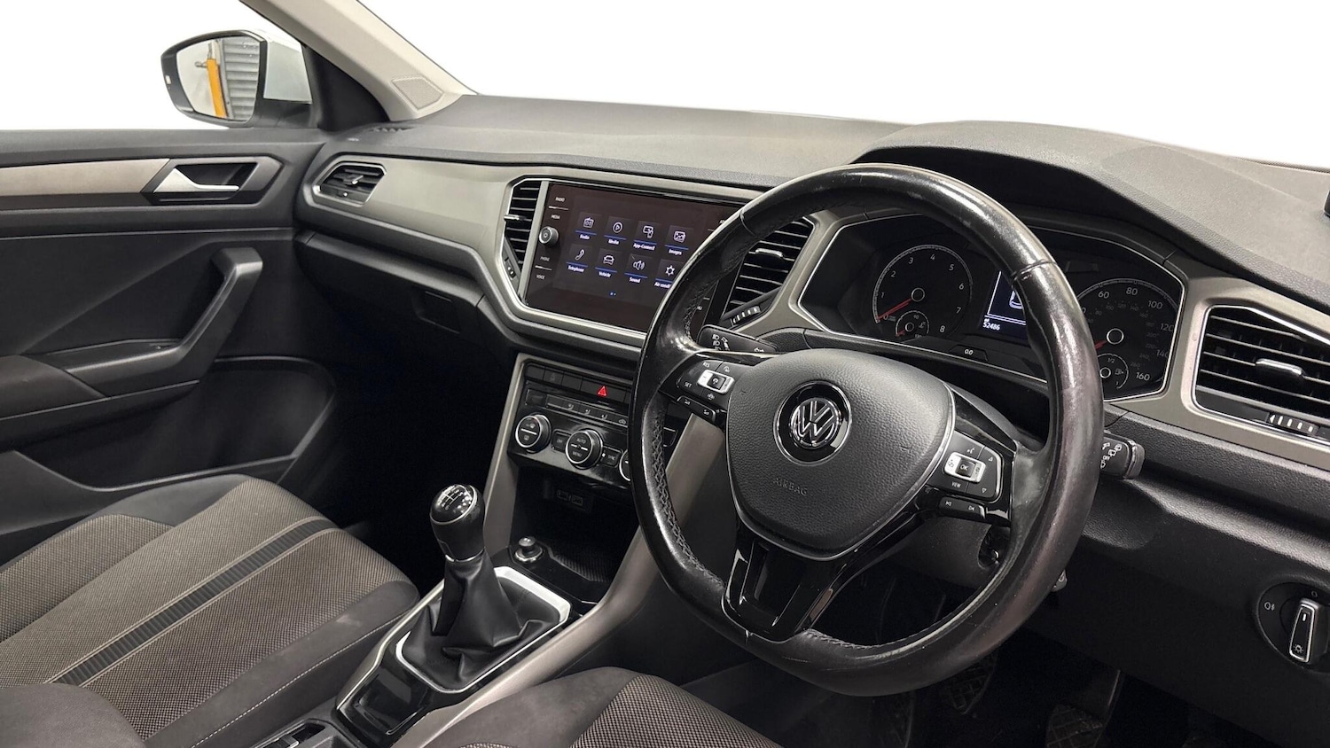 Used Volkswagen T-Roc 2020 for sale - 76527851: Photo 4