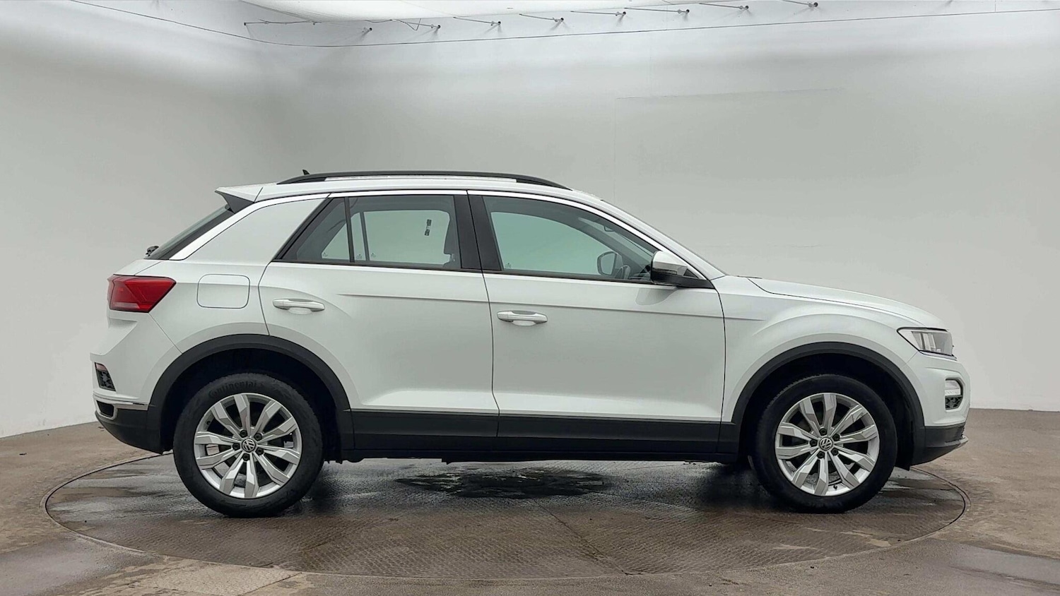 Used Volkswagen T-Roc 2020 for sale - 76527851: Photo 5