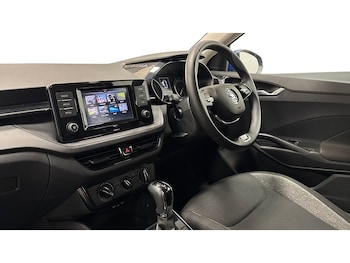 Used Skoda Fabia 2023 for sale - 77850934: Photo