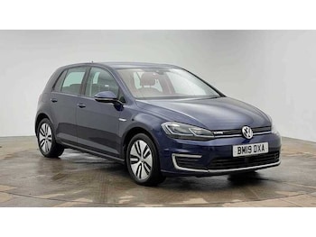 Used Volkswagen Golf 2019 for sale - 77350187: Photo