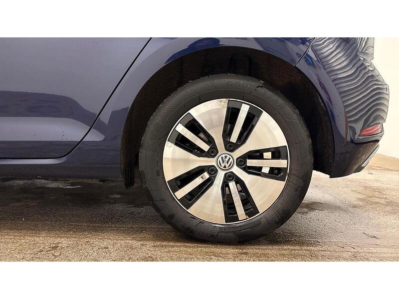 Used Volkswagen Golf 2019 for sale - 77350187: Photo 7