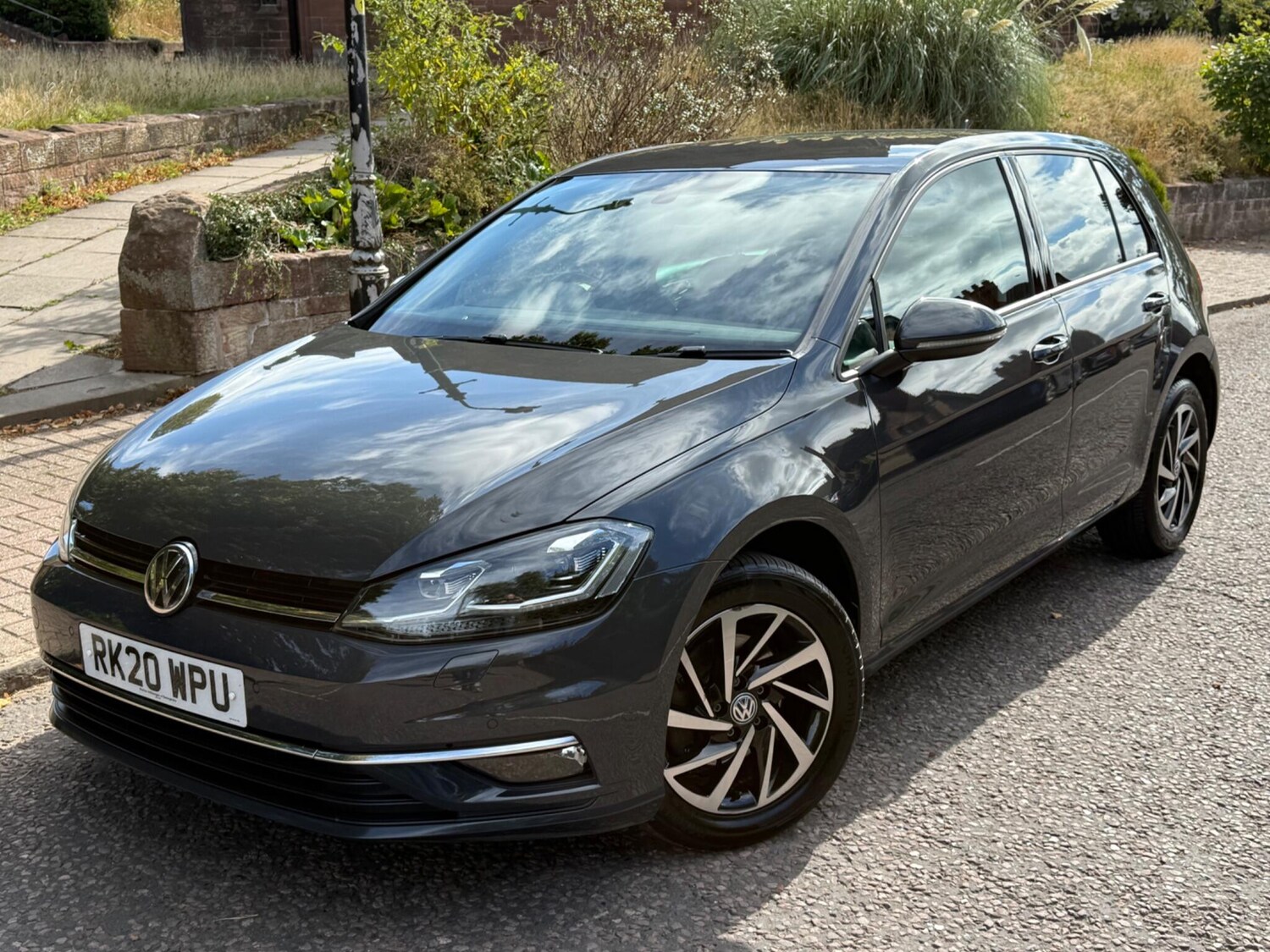 Used Volkswagen Golf 2020 for sale - 75747423: Photo 17
