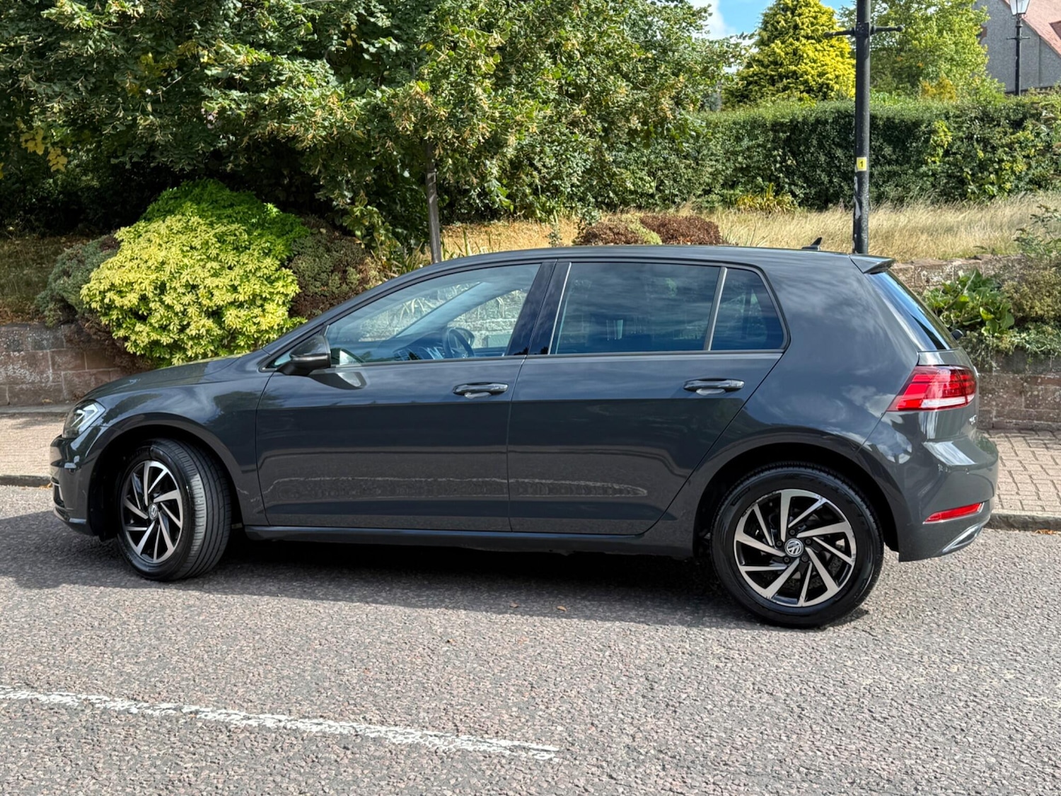 Used Volkswagen Golf 2020 for sale - 75747423: Photo 22