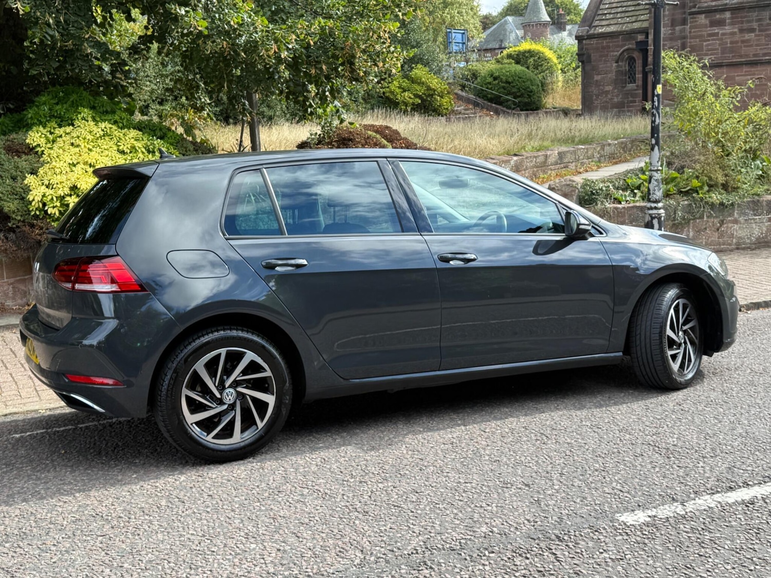 Used Volkswagen Golf 2020 for sale - 75747423: Photo 36
