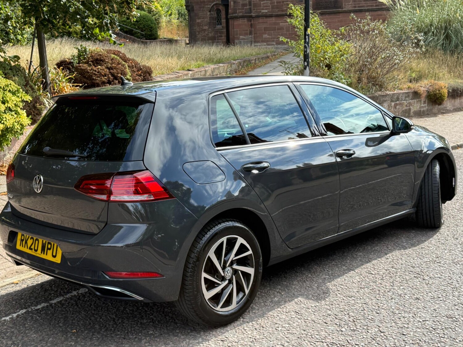 Used Volkswagen Golf 2020 for sale - 75747423: Photo 38
