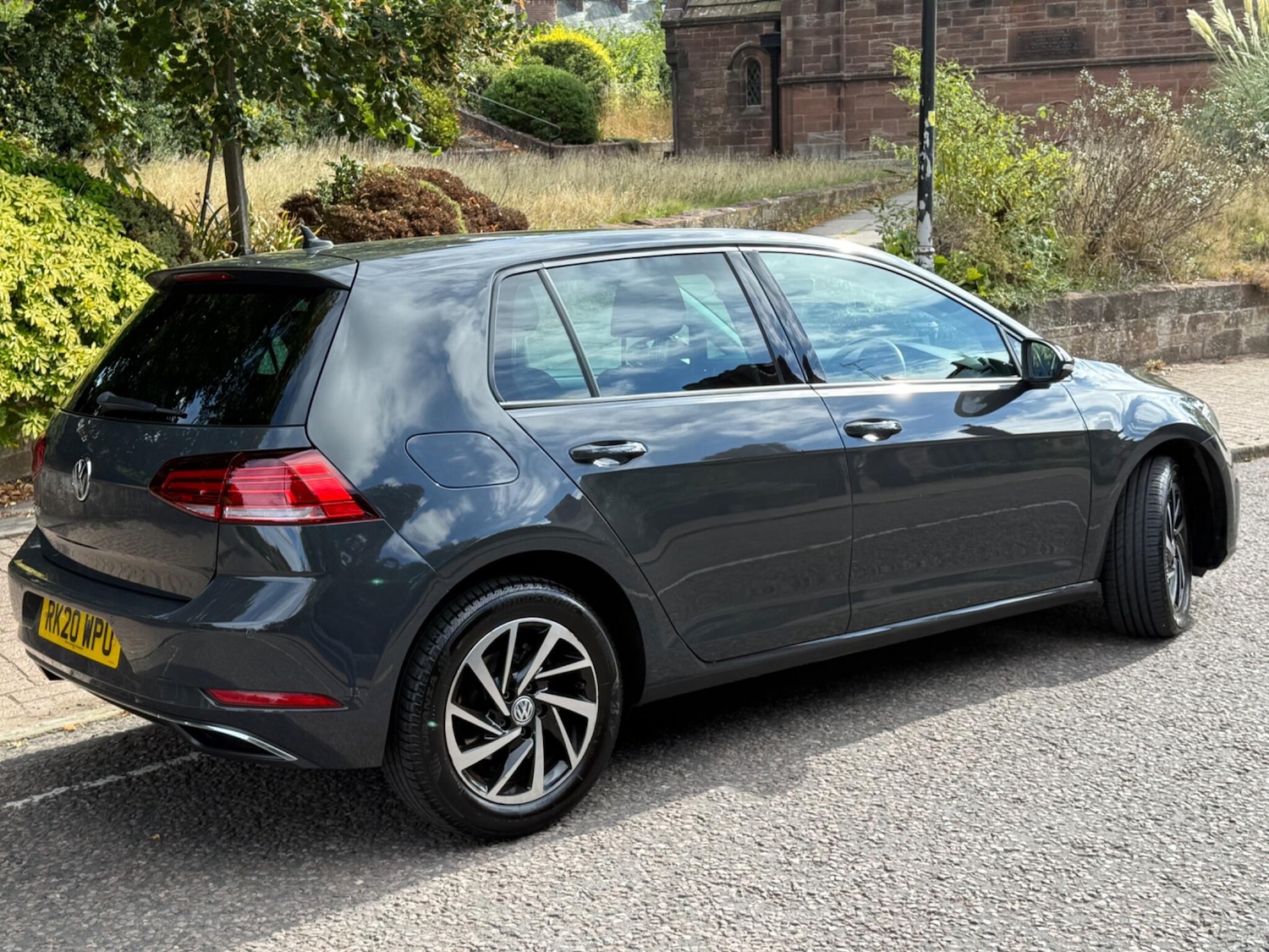 Used Volkswagen Golf 2020 for sale - 75747423: Photo 39