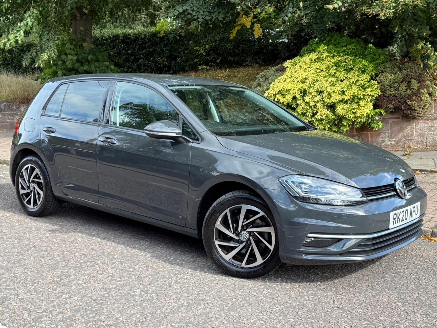 Used Volkswagen Golf 2020 for sale - 75747423: Photo 9