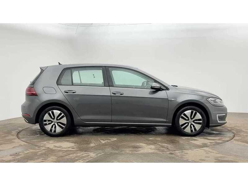 Used Volkswagen Golf 2019 for sale - 77963612: Photo 4