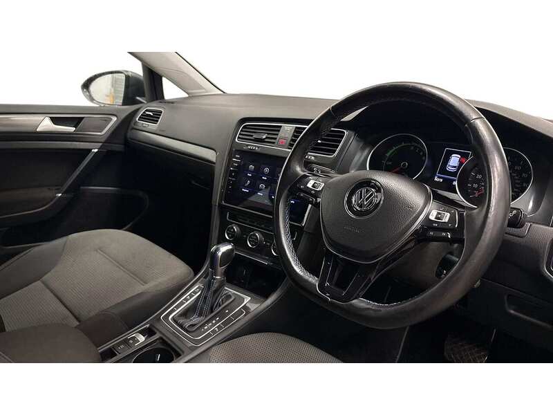 Used Volkswagen Golf 2019 for sale - 77963612: Photo 6