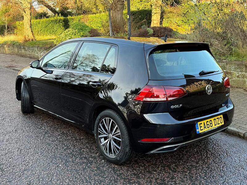 Used Volkswagen Golf 2018 for sale - 77350189: Photo 12