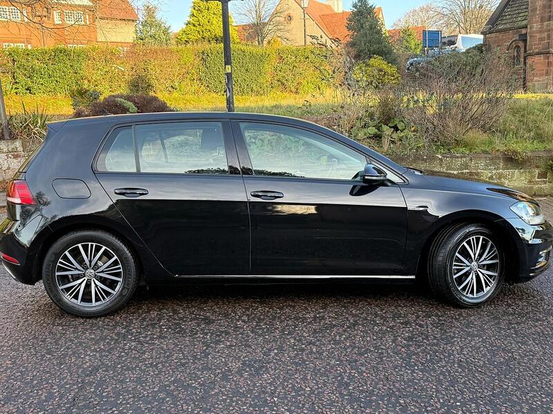 Used Volkswagen Golf 2018 for sale - 77350189: Photo 23