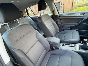 Used Volkswagen Golf 2018 for sale - 77350189: Photo