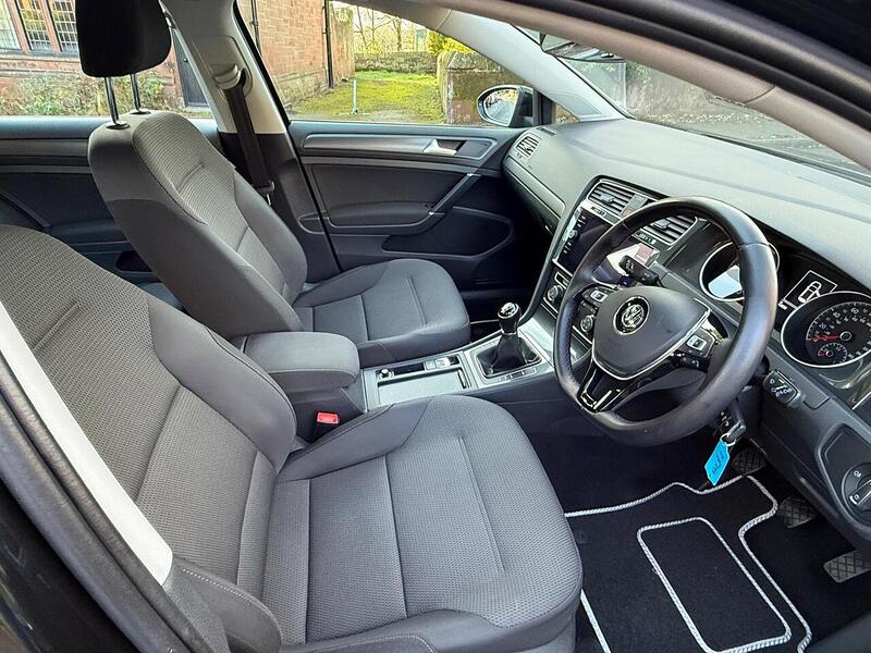 Used Volkswagen Golf 2018 for sale - 77350189: Photo 35