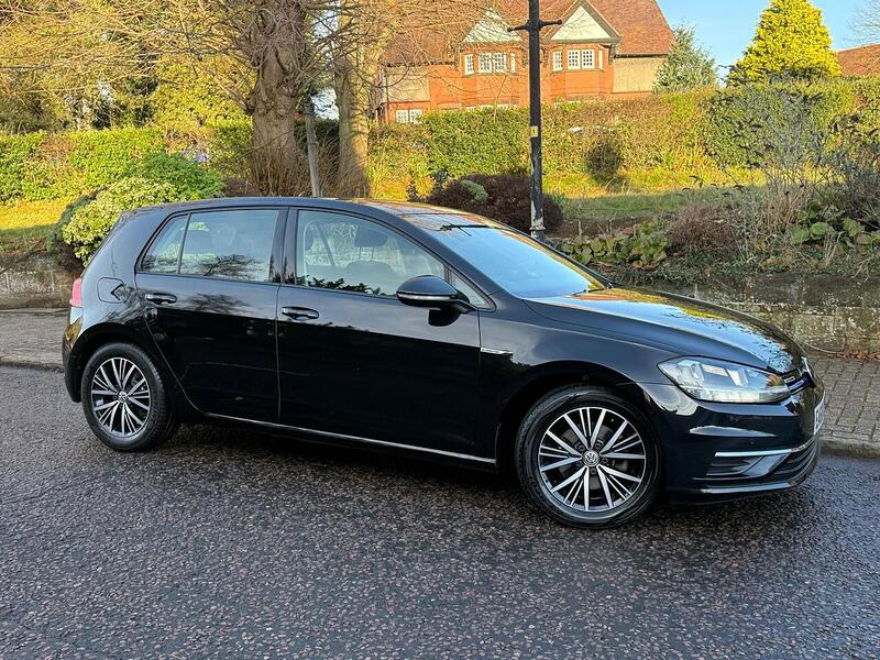 Used Volkswagen Golf 2018 for sale - 77350189: Photo 39