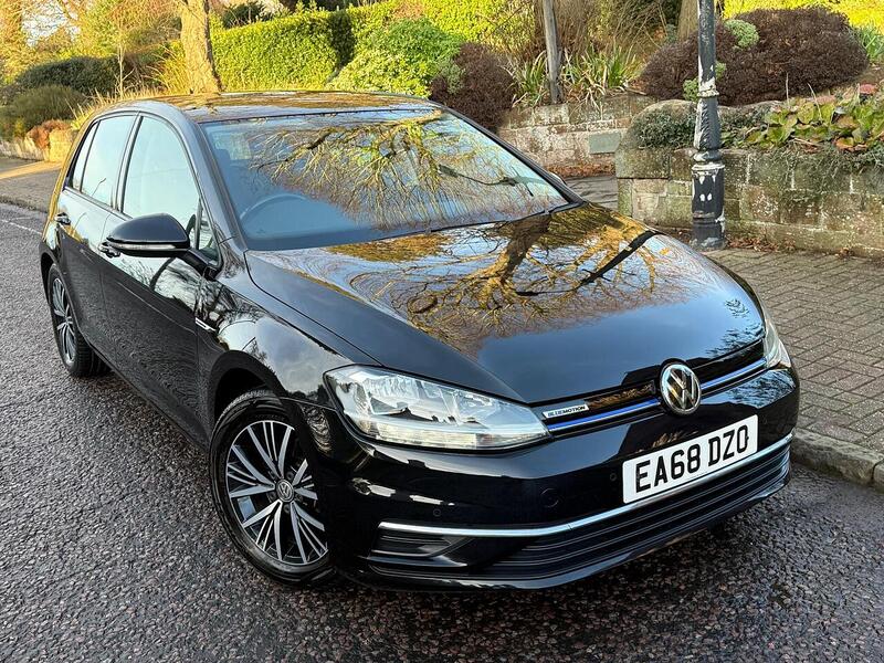 Used Volkswagen Golf 2018 for sale - 77350189: Photo 7